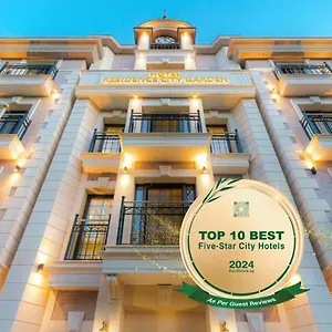 Garden: Excellence-awarded Five-star Urban Retreat Plovdiv